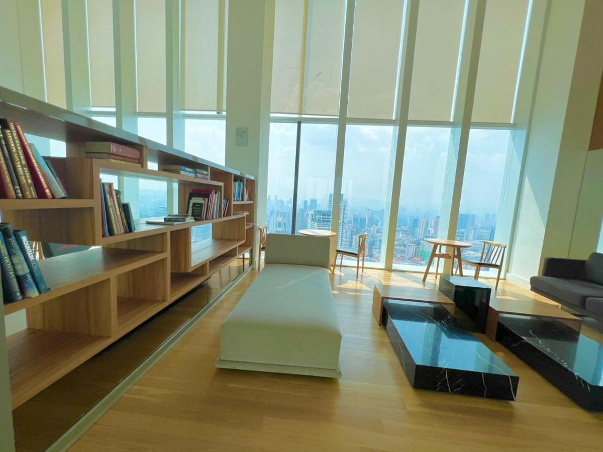 The Platinum Klcc By Cozy White Apartamento Kuala Lumpur Exterior foto